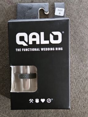 QALO Gray Women's Silicone Wedding Ring Size 6 Fitness Work Military Ring